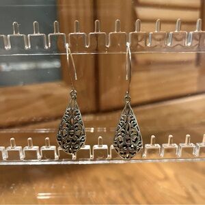 Silver Waterdrop Earrings